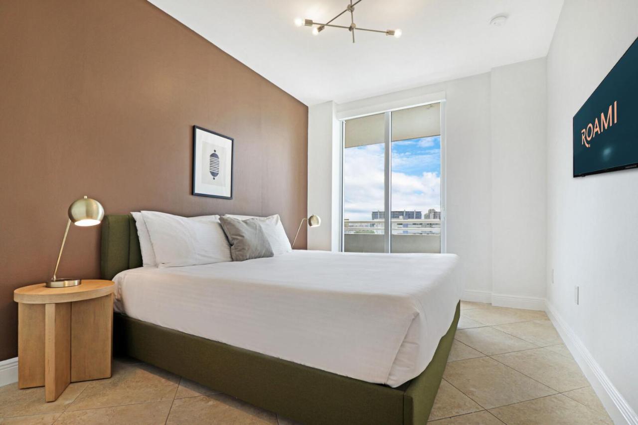 Roami At Sunny Isles Lejlighed Miami Beach Eksteriør billede